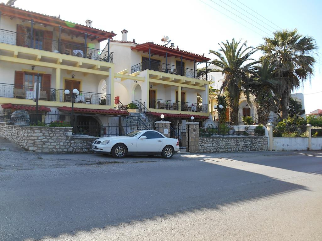 Melios Rooms Petalídhion Exterior foto